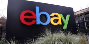 eBay to &lsquo;carefully review&rsquo; GameStop takeover bid