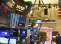 S&P 500, Nasdaq end higher, notch weekly gains after earnings-heavy week