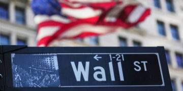 S&P 500 falls from record high on Middle East worries