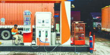 India raises fuel prices, second hike in a week