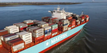 Maersk says 2 of its vessels exited Gulf safely