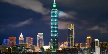 US says China pressuring states and firms to avoid Taiwan