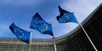 EU pushes back as US revives trade pressure on bloc