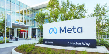 Meta trial opens with disputes over witnesses, damages