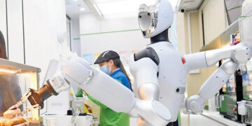 Hong Kong&rsquo;s first robot-run convenience stores