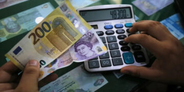 Dollar scales three-month peak on yields boost