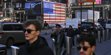 US stocks rise at open, SpaceX surges on first profit