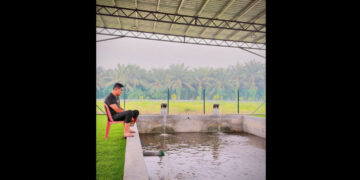 Akmal can sell his beloved bike and fish but who will cry for him?