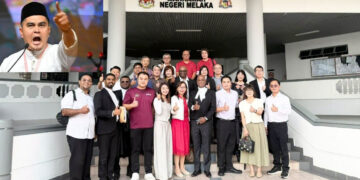 Christmas comes early for Teresa Kok; steep lesson in litigation for ‘loud mouth’ UMNO Youth chief