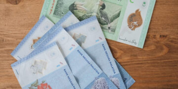 Employers welcome wage hike, flag rising business costs